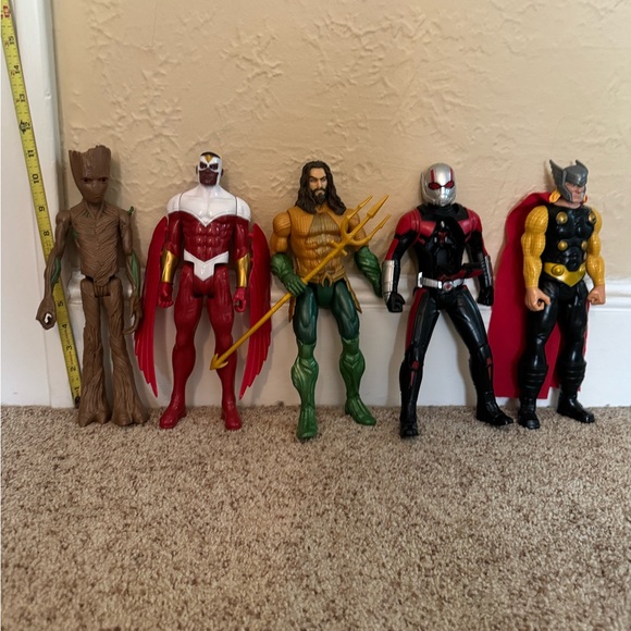 HUGE LOT of 25 Action Figures GUC - Picture 5 of 10